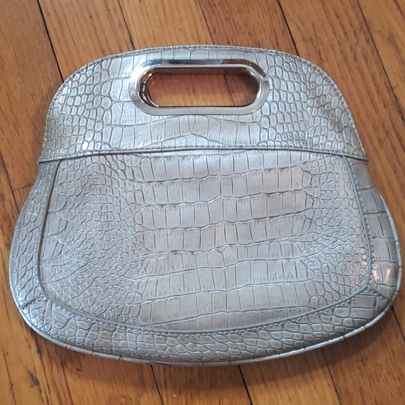 Handbag - Picture 3 of 5